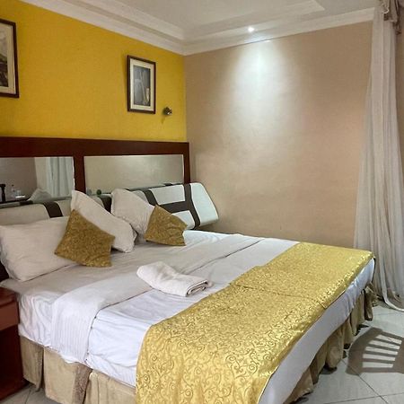 Milimani Holiday Resort Кисуму Экстерьер фото